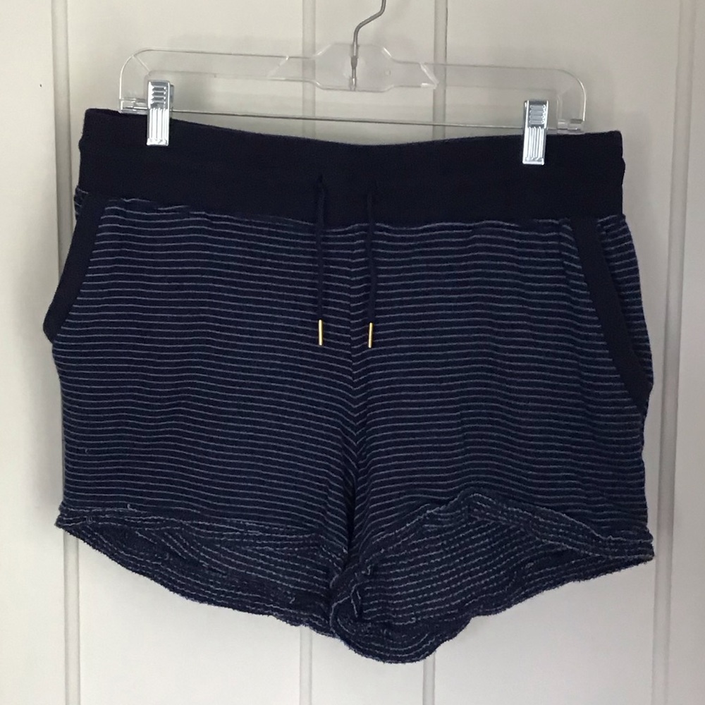 Carve Designs shorts size M